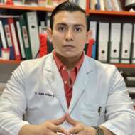 Arnold Arellano González